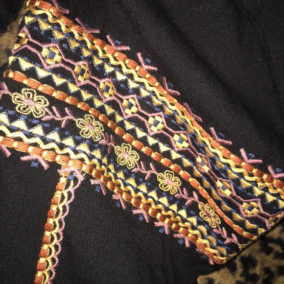 Blouse - Picture 3 of 7